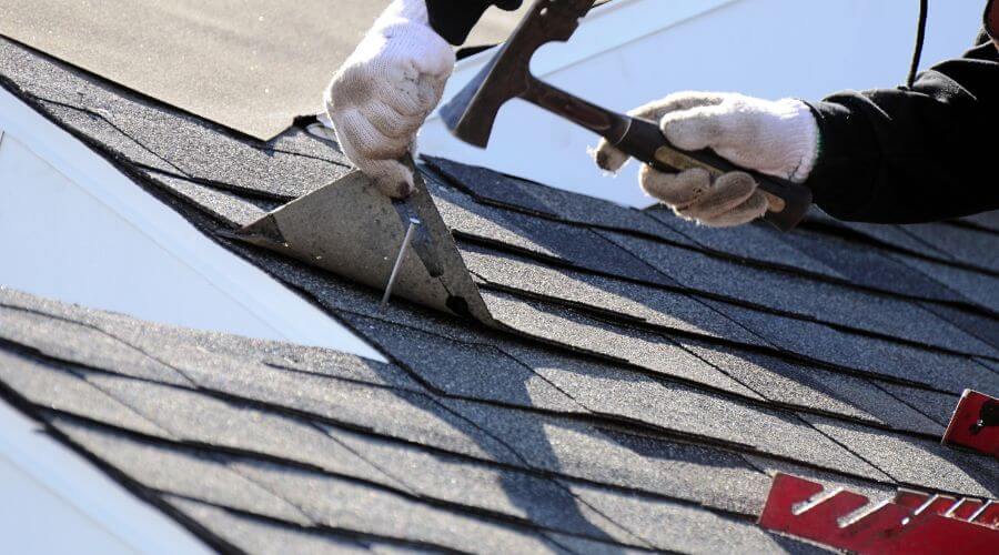 Professional Flat Roofing Installation in Zephyr, TX